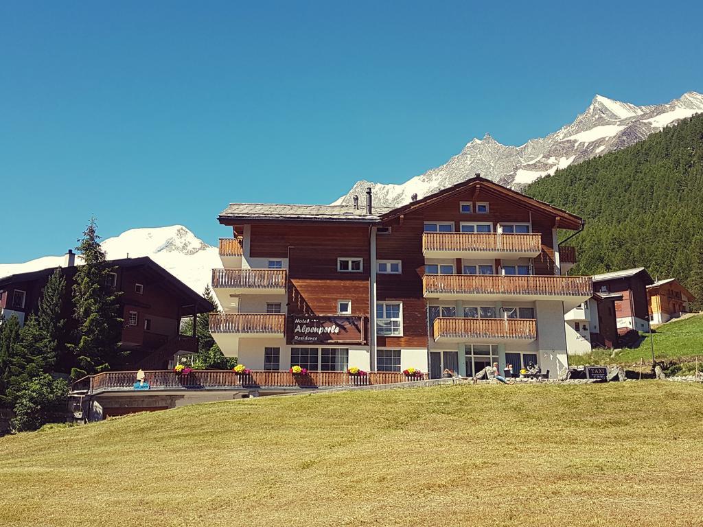 Hotel Alpenperle Saas-Fee Luaran gambar