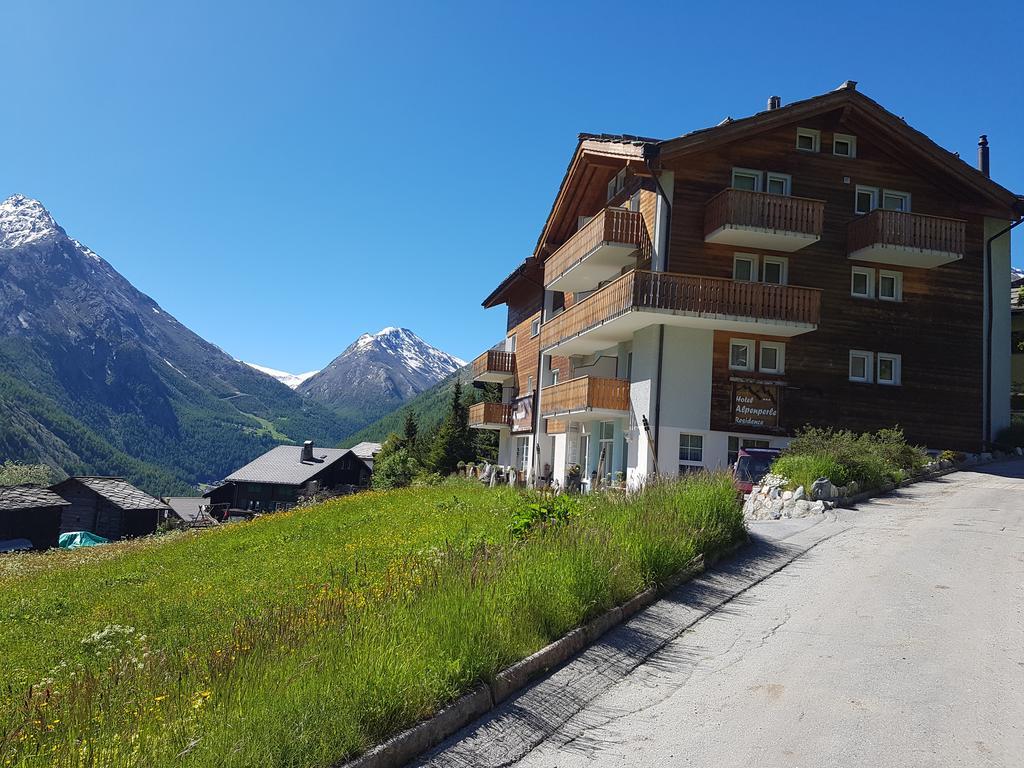 Hotel Alpenperle Saas-Fee Luaran gambar